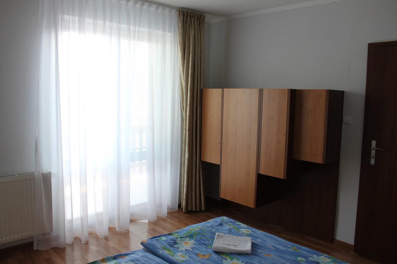 Privat Arcadia Appartement Podhájska Buitenkant foto