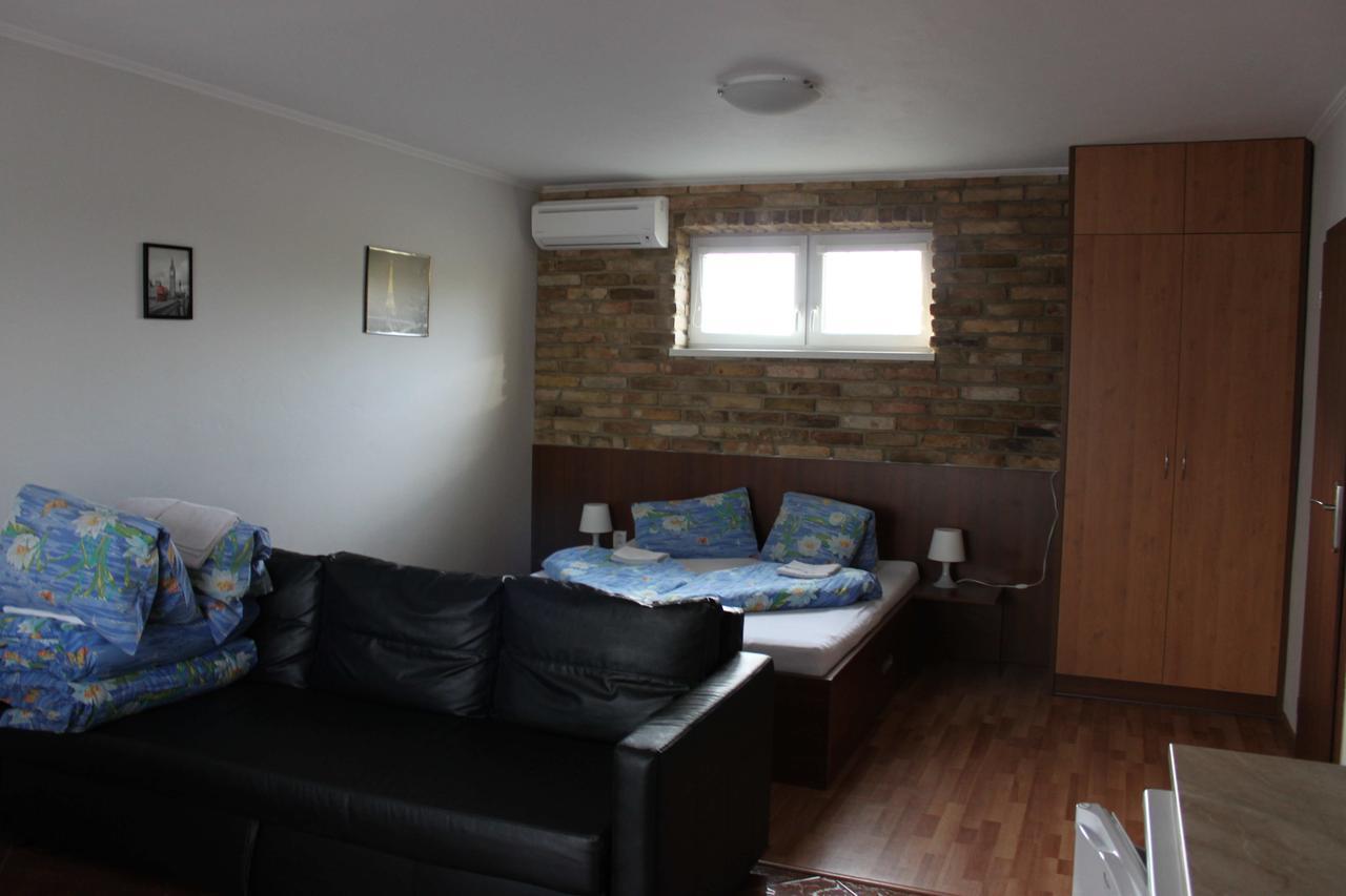 Privat Arcadia Appartement Podhájska Buitenkant foto