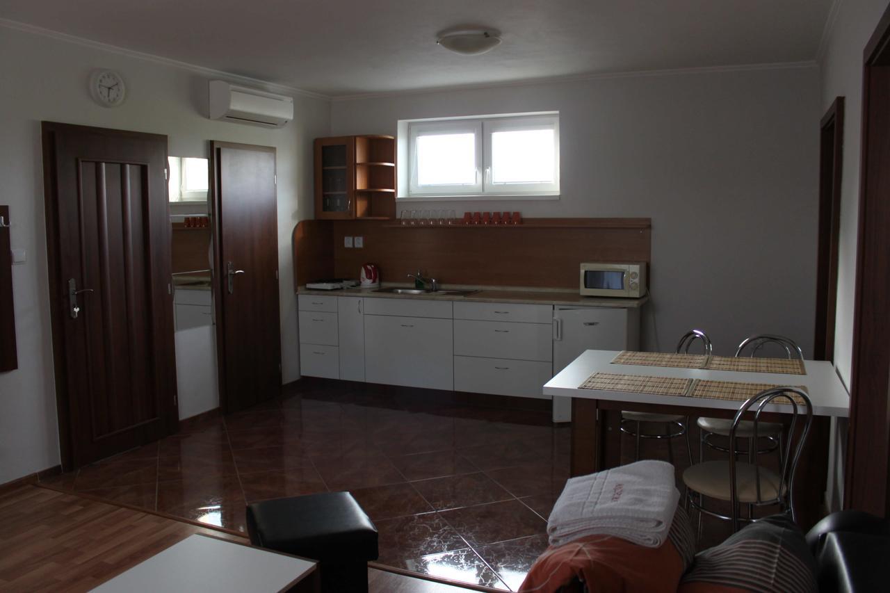 Privat Arcadia Appartement Podhájska Buitenkant foto