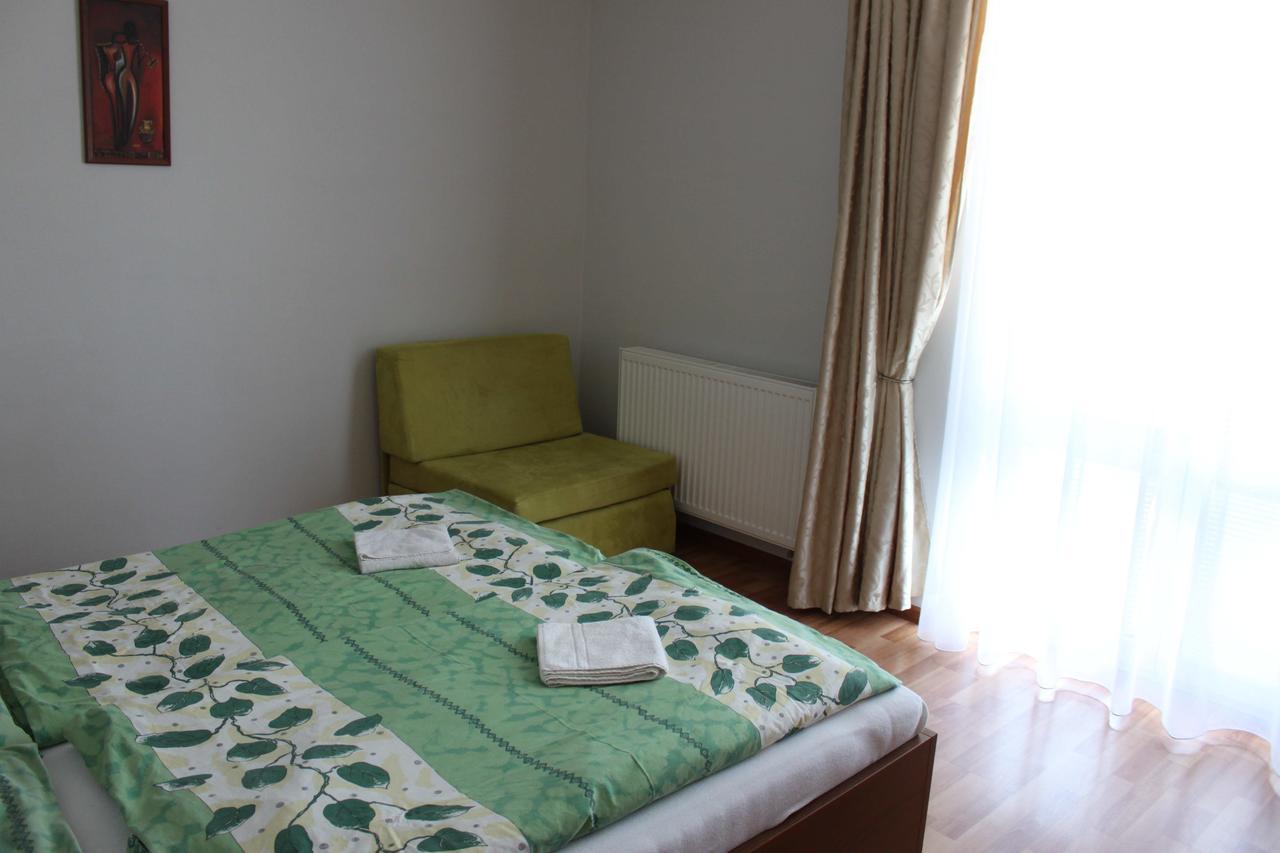 Privat Arcadia Appartement Podhájska Buitenkant foto