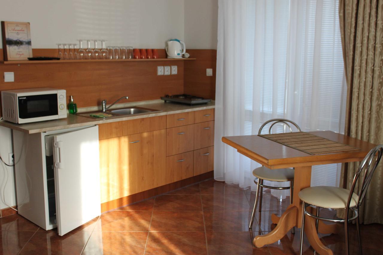 Privat Arcadia Appartement Podhájska Buitenkant foto